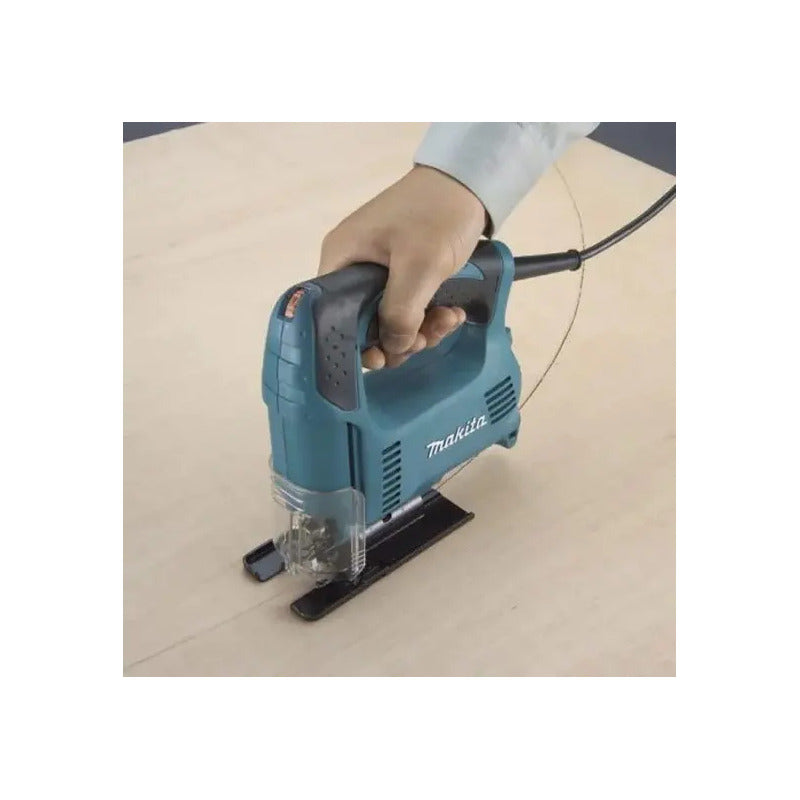 Sierra Caladora Makita 4327 Velocidad Variable 450w