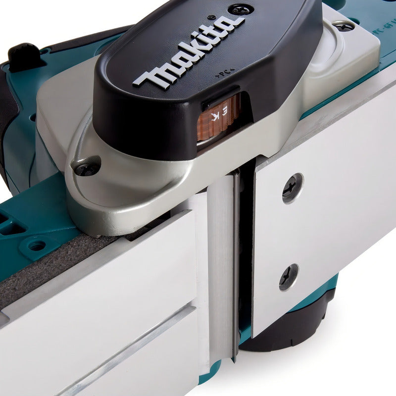Cepillo Inalámbrico Makita 82mm Dkp180z Sin Baterias Turquesa