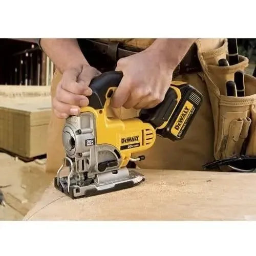 Sierra Caladora Dewalt 20 V Max Inalambrica Dcs331b